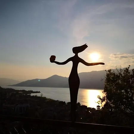 Hermanno - Stunning View Tatil Evi